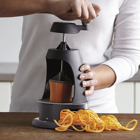 Pampered Chef Veggie Spiralizer - Picture 1 of 12